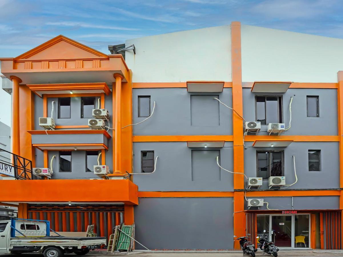 Oyo 91727 Luxury Homestay Sidoarjo Gedangan Exterior foto
